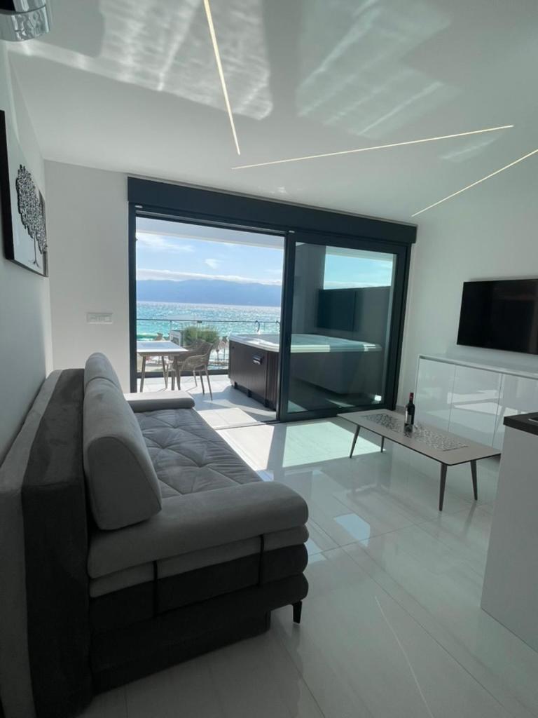 Villa San Sebastian-Direct Sea View Baška Buitenkant foto
