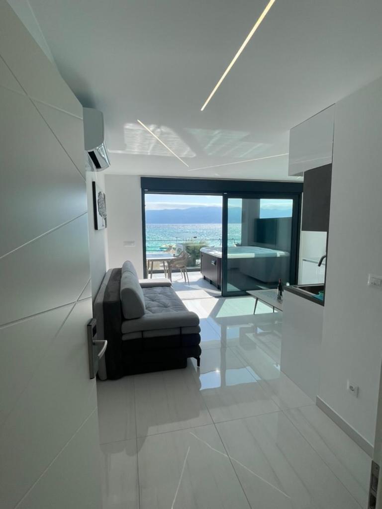 Villa San Sebastian-Direct Sea View Baška Buitenkant foto
